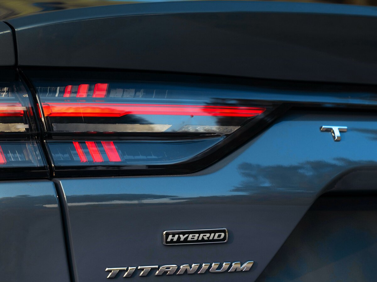 Ford Taurus VIII Рестайлинг Седан