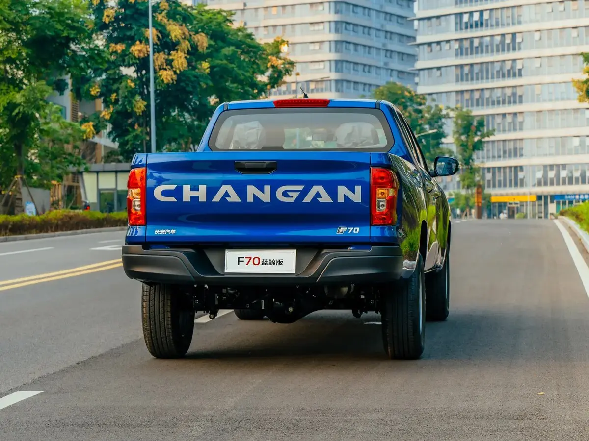Changan Kaicene F70 I Рестайлинг Пикап Двойная кабина — 照片 4