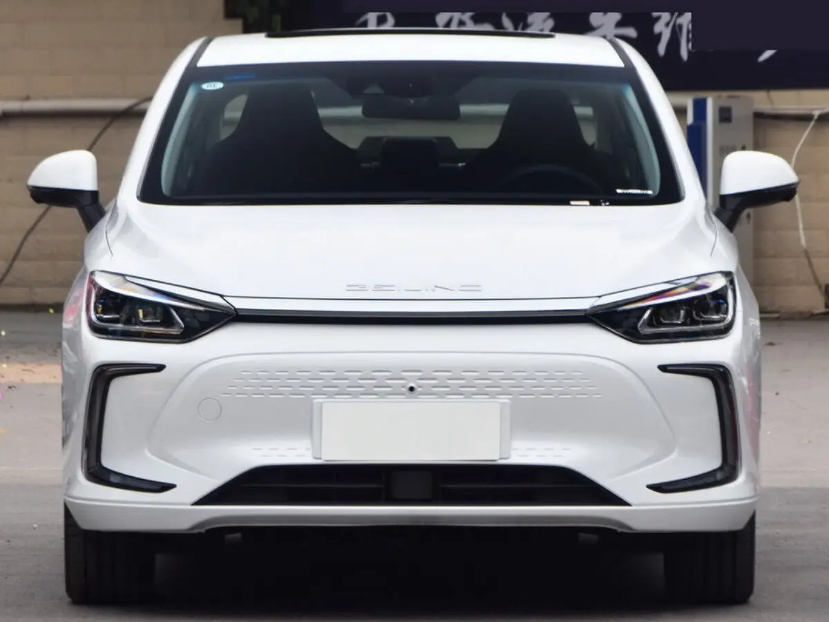 BAIC EU5 Plus I Седан — сүрөт 2