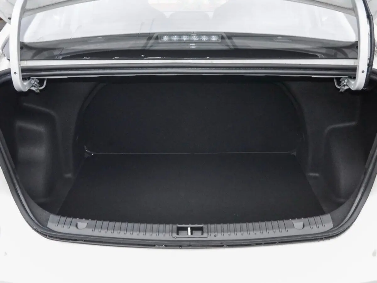 BAIC EU5 Plus I Седан — сүрөт 11