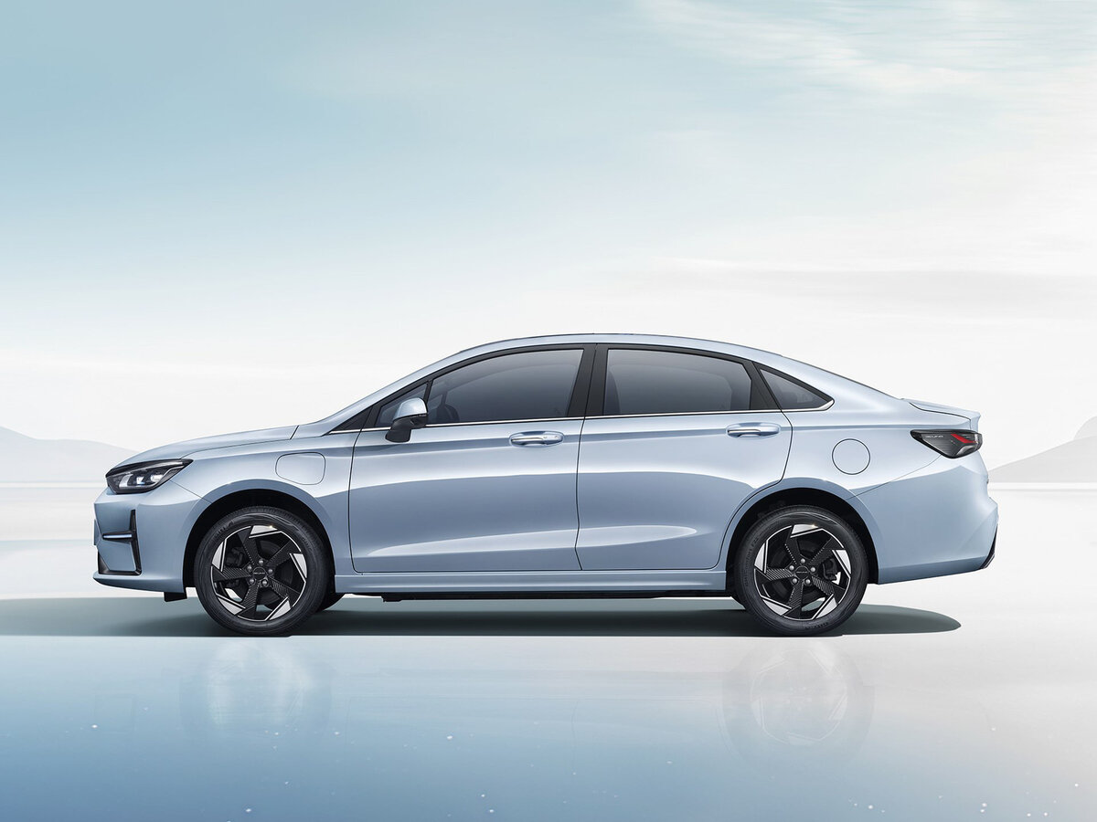 BAIC EU5 Plus I Рестайлинг Седан — фото 3