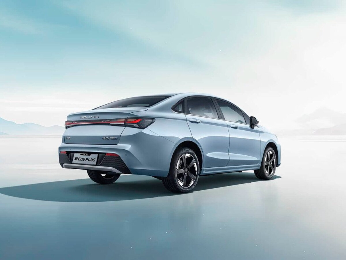 BAIC EU5 Plus I Рестайлинг Седан — фото 6