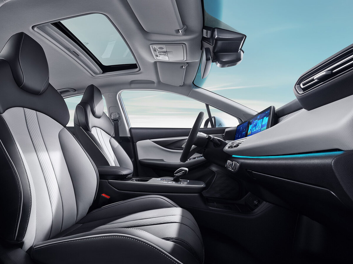 BAIC EU5 Plus I Рестайлинг Седан — фото 9