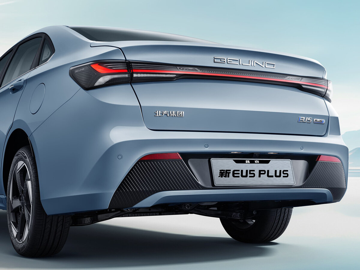 BAIC EU5 Plus I Рестайлинг Седан — фото 14