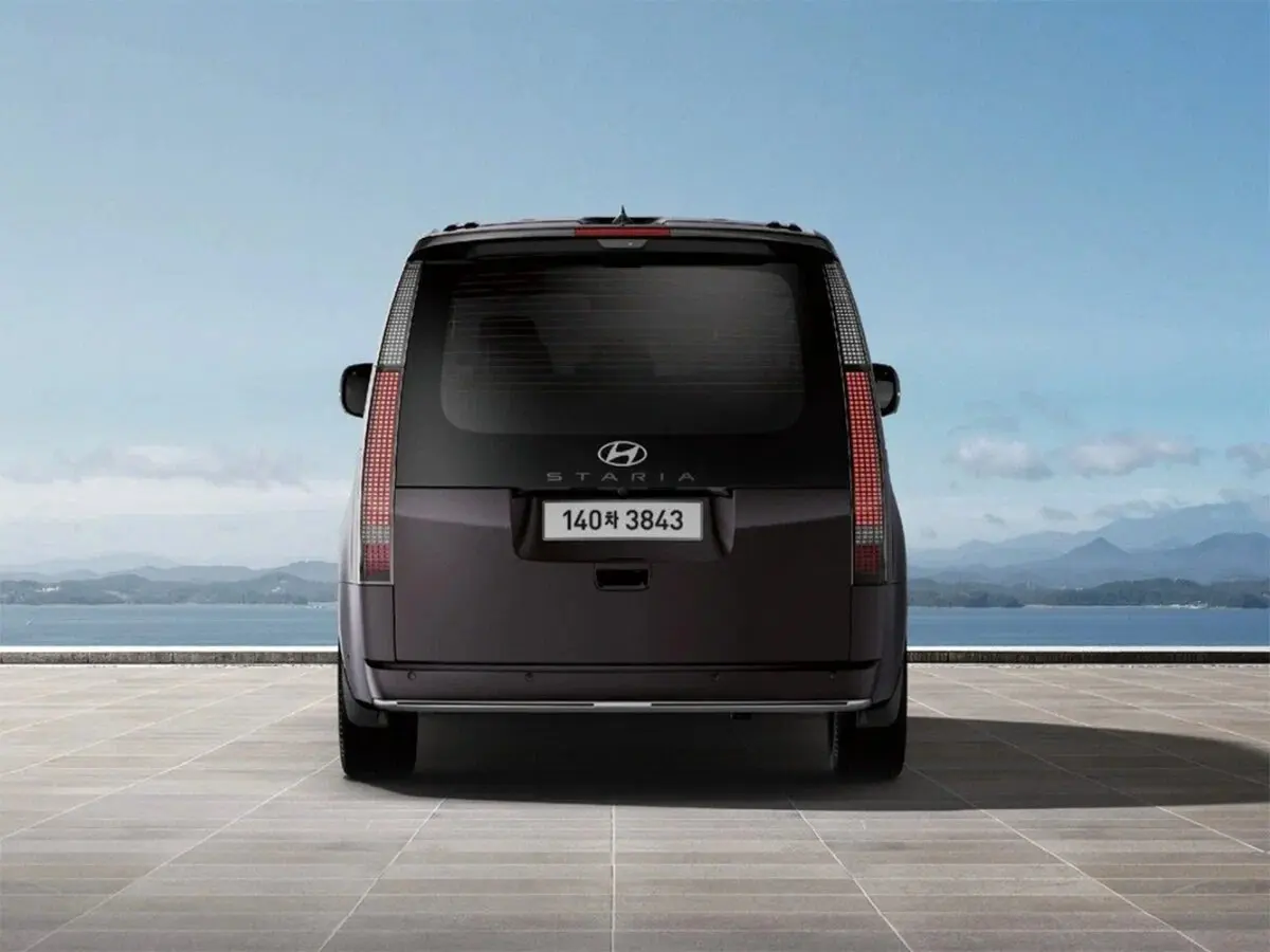 Hyundai Staria I Рестайлинг Минивэн — 照片 4