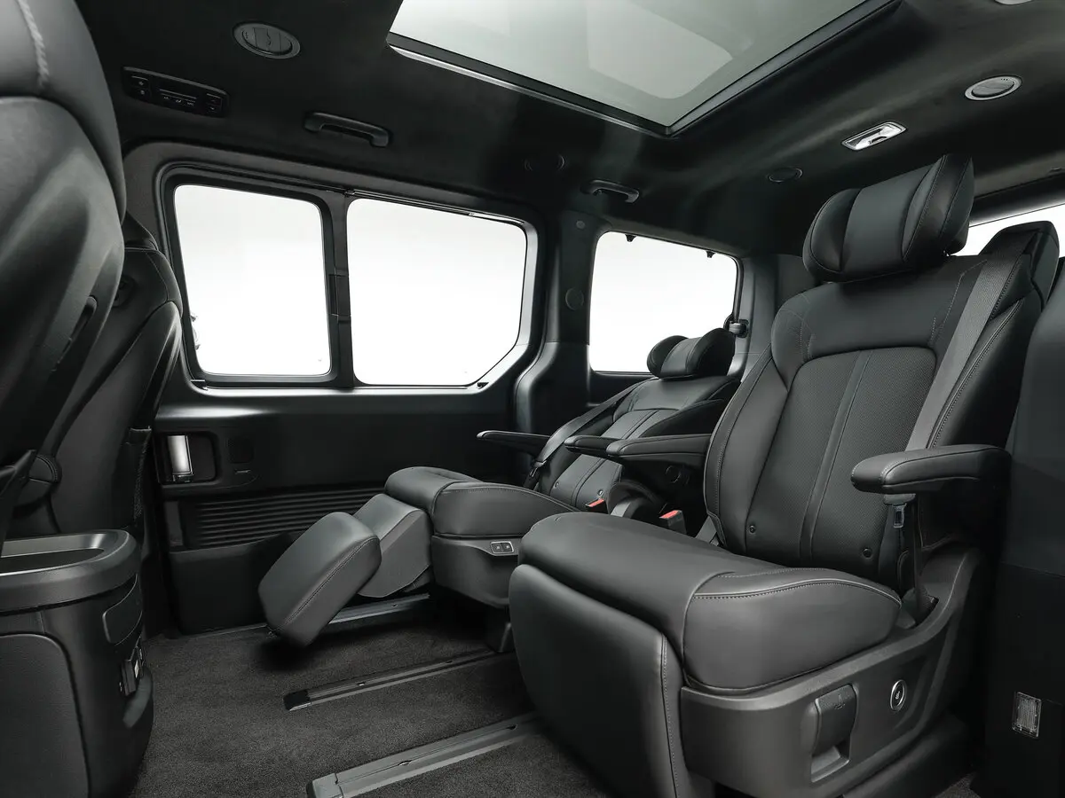 Hyundai Staria I Рестайлинг Минивэн — 照片 10