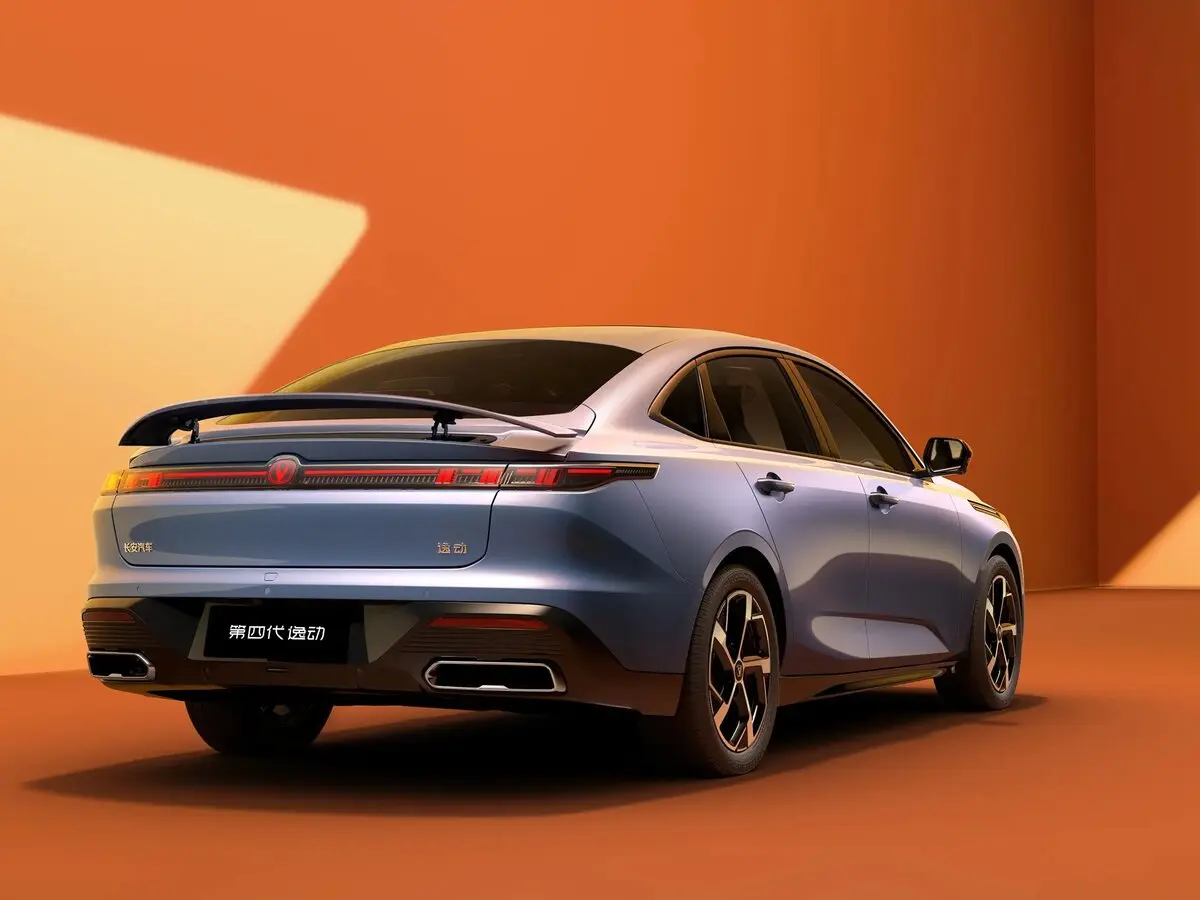 Changan Eado IV Седан — сүрөт 4