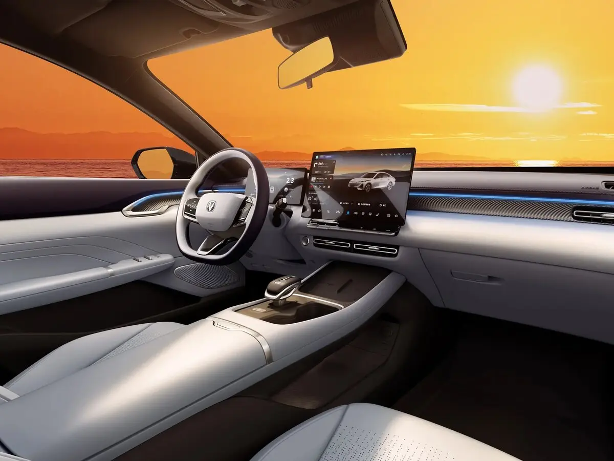 Changan Eado IV Седан — сүрөт 6