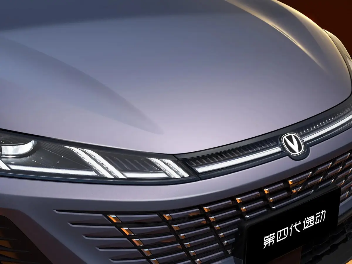 Changan Eado IV Седан — сүрөт 8