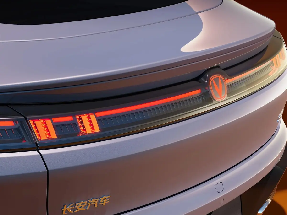 Changan Eado IV Седан — сүрөт 9