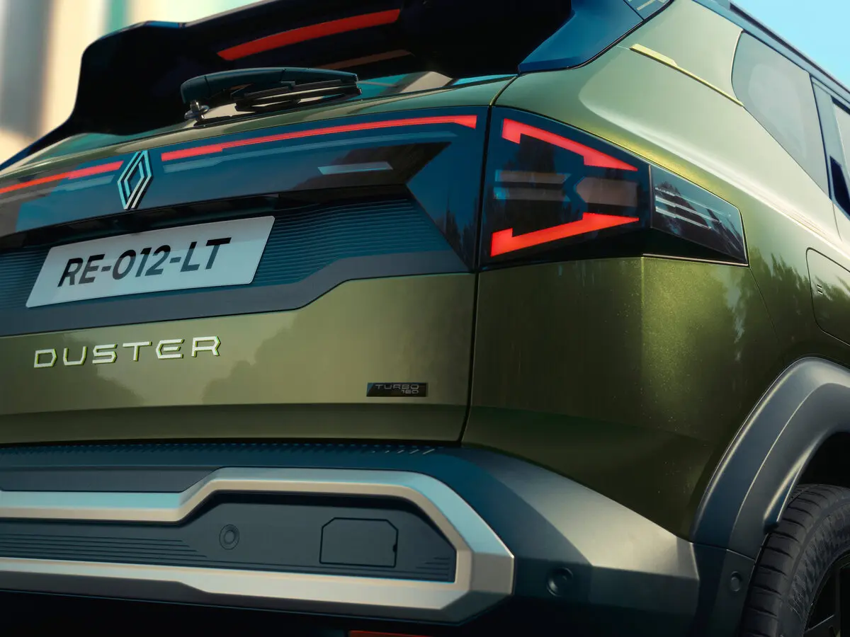 Renault Duster III Рестайлинг Внедорожник 5 дв. — фото 9