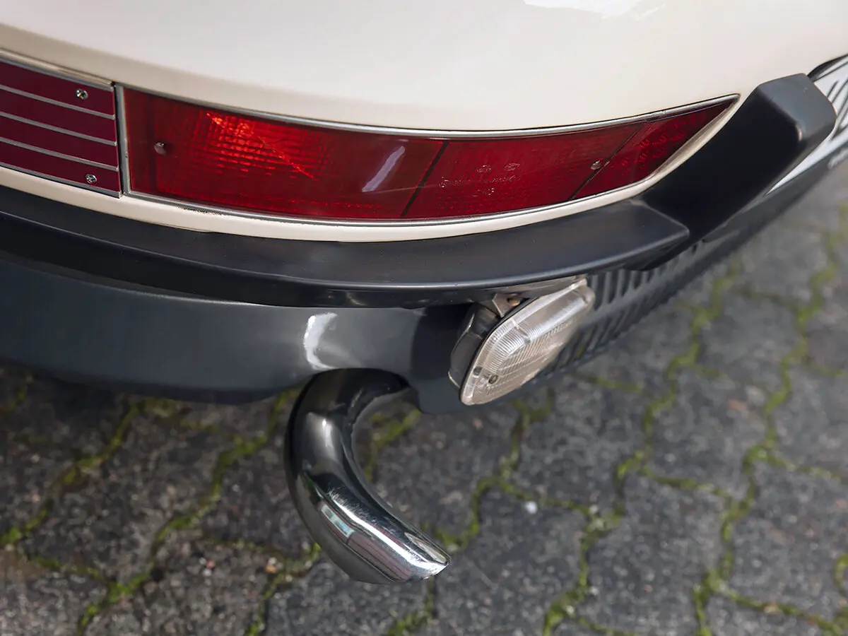 Volkswagen SP-2 1972 – 1976 Купе — photo 11