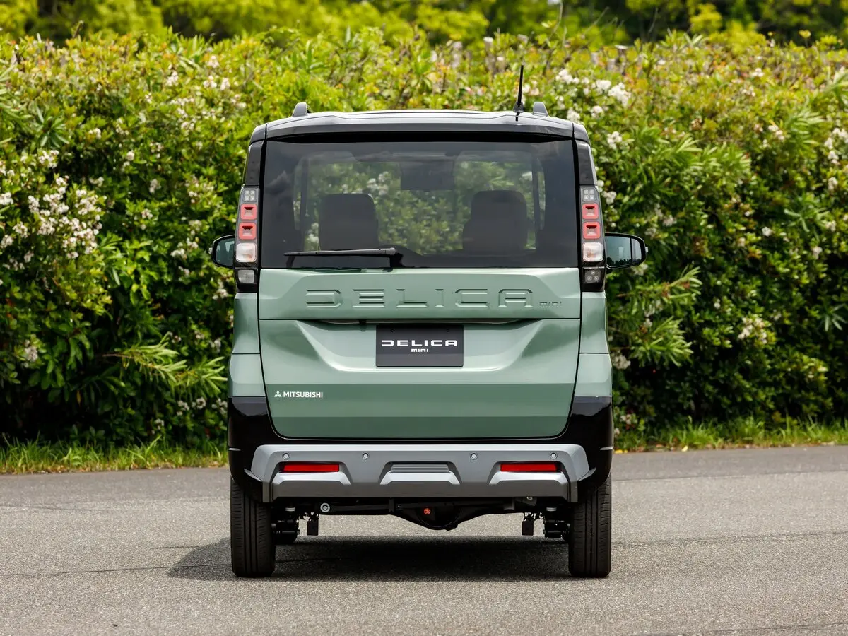 Mitsubishi Delica Mini II Микровэн — сүрөт 4
