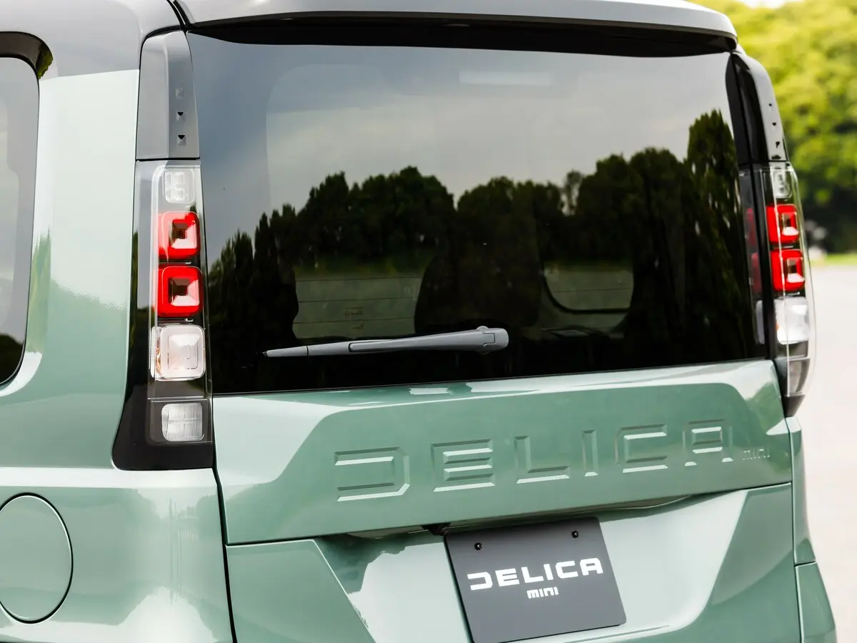 Mitsubishi Delica Mini II Микровэн — сүрөт 13