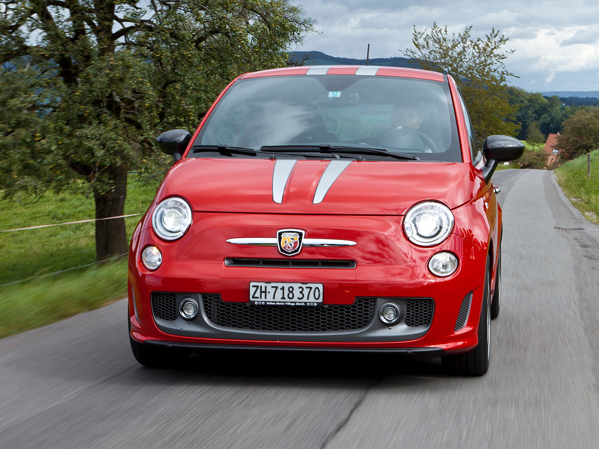 Abarth 695 I Хэтчбек 3 дв. — фото 4