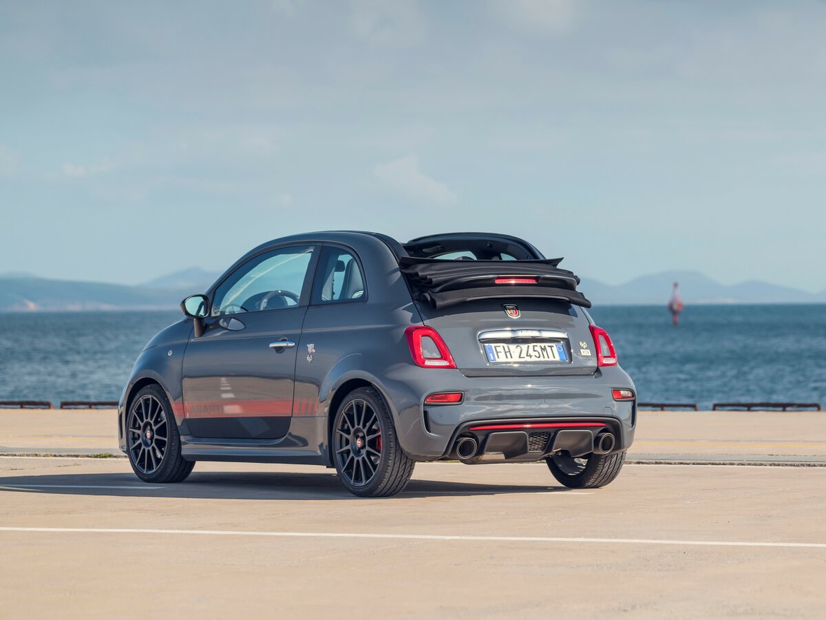 Abarth 695 I Рестайлинг Кабриолет — фото 6