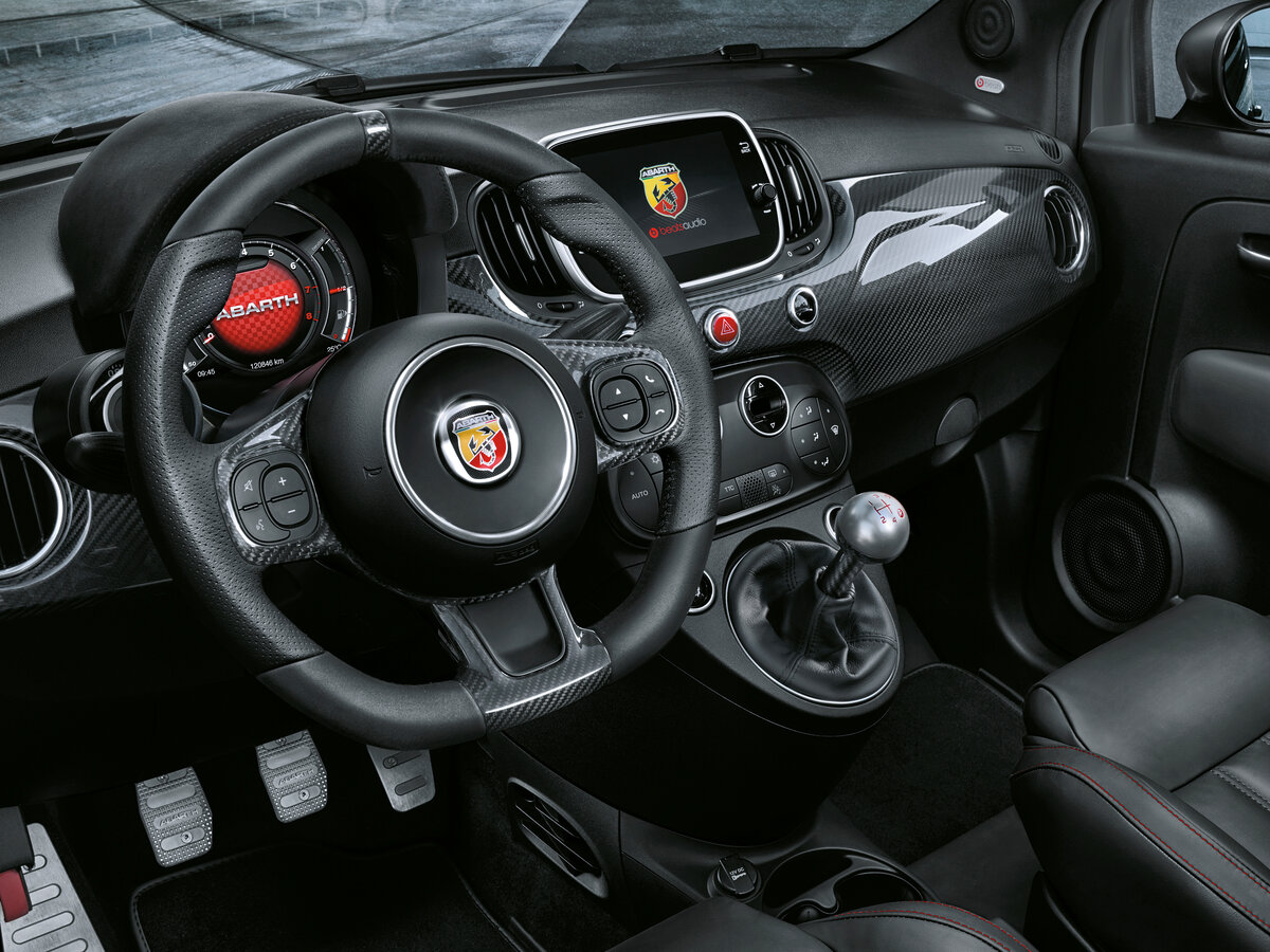 Abarth 695 I Рестайлинг Кабриолет — фото 8