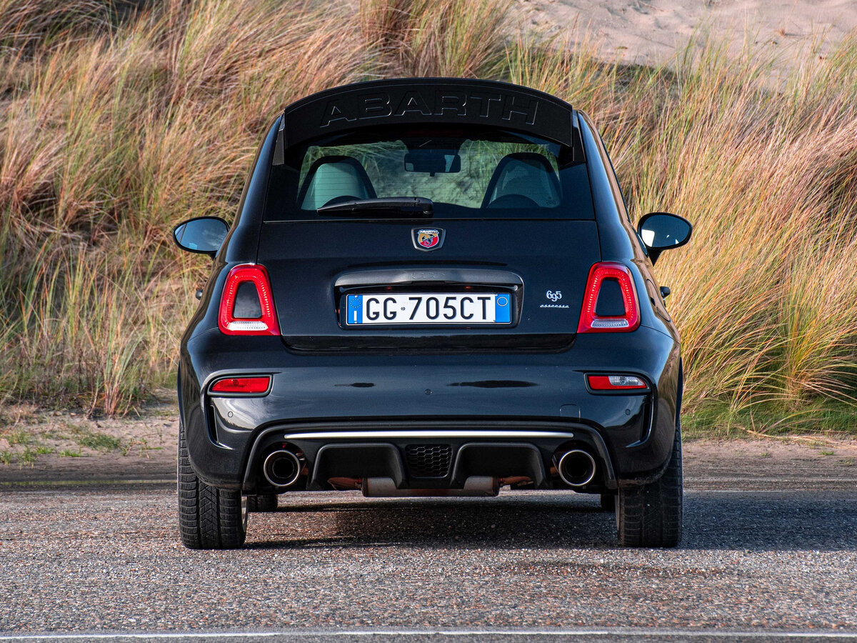 Abarth 695 I Рестайлинг Хэтчбек 3 дв. — фото 4