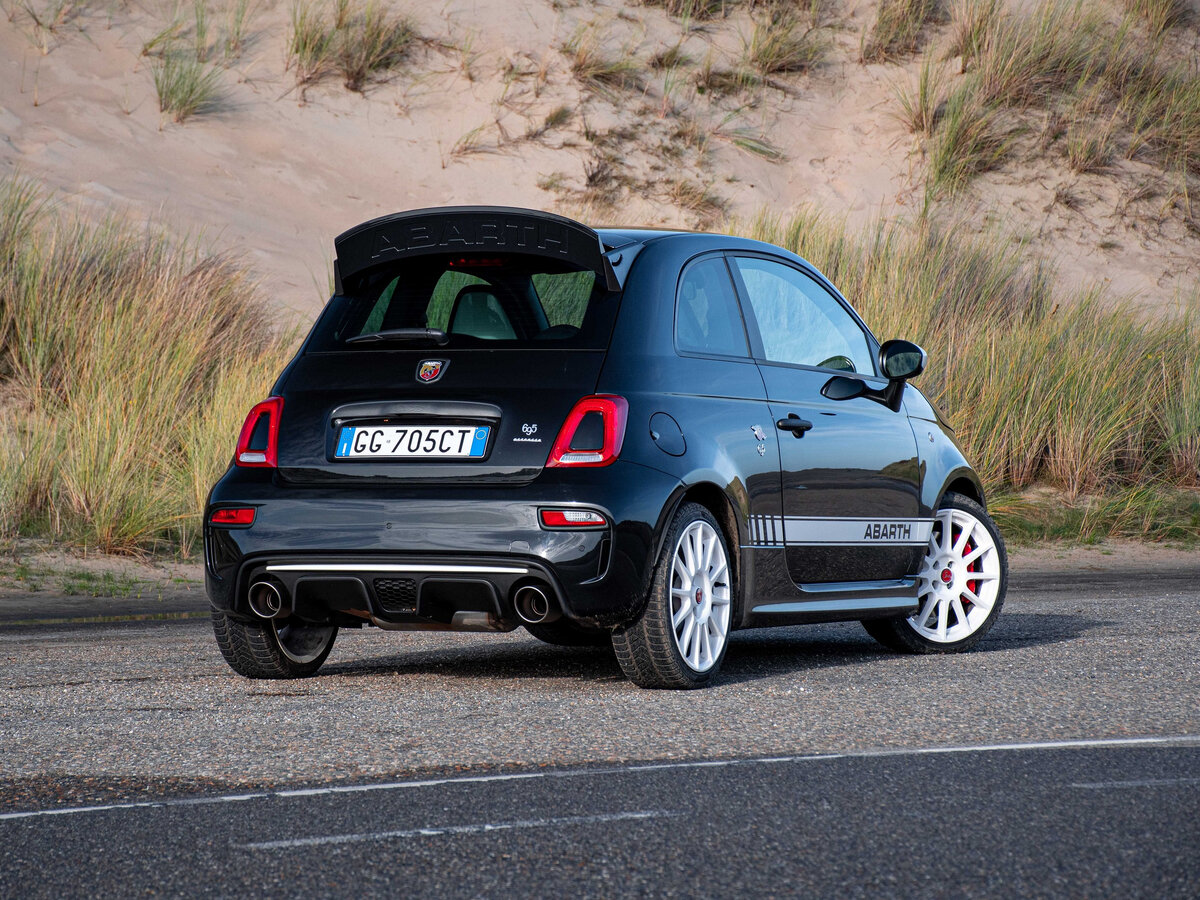 Abarth 695 I Рестайлинг Хэтчбек 3 дв. — фото 5