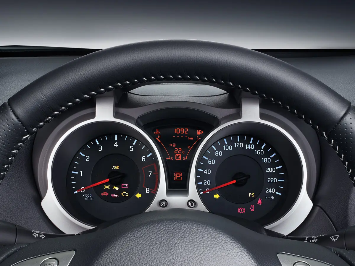 Infiniti ESQ 2014 – 2019 Внедорожник 5 дв. — сүрөт 9