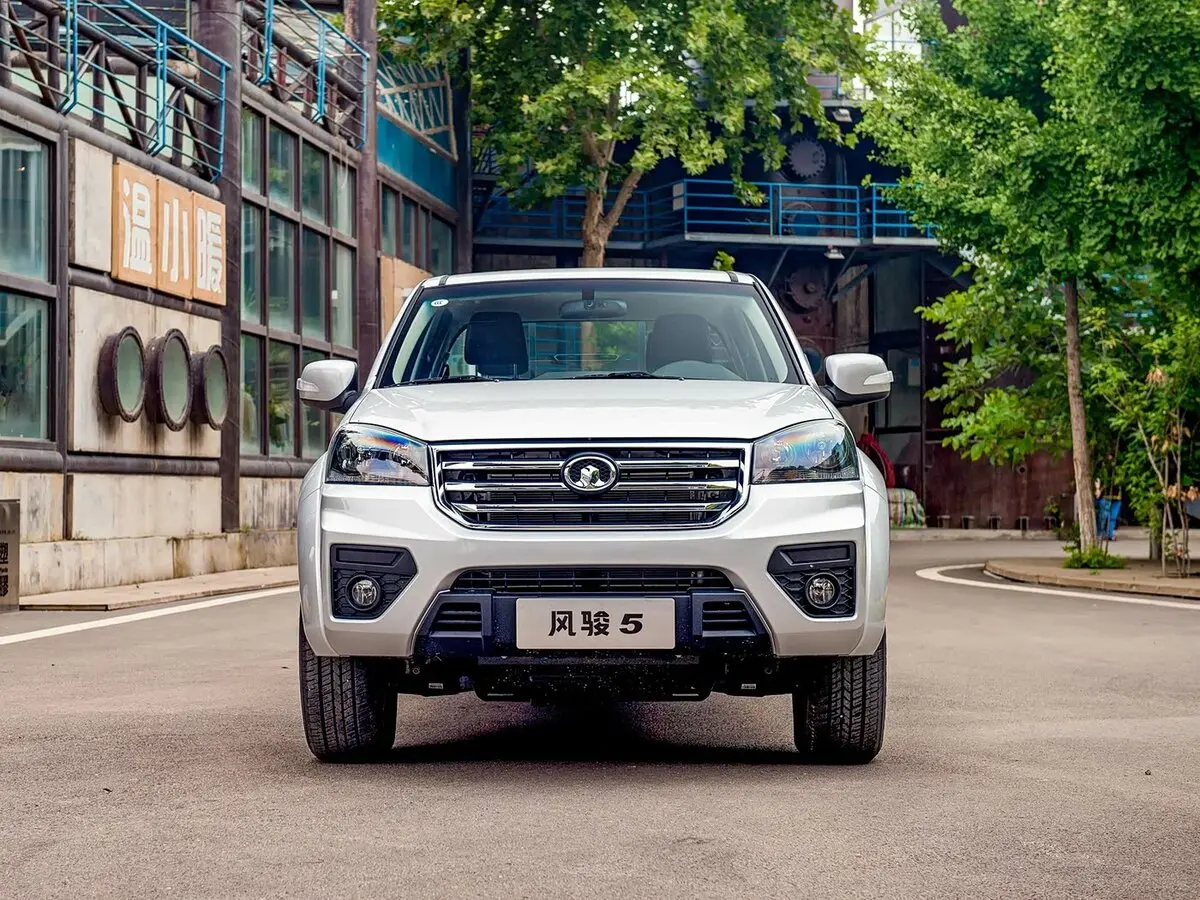 Great Wall Wingle III (Wingle 5) Пикап Двойная кабина — сүрөт 3
