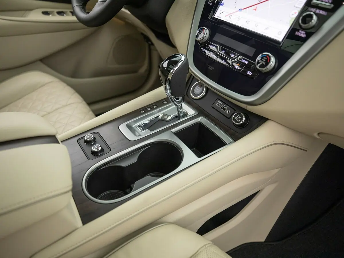 Nissan Murano III (Z52) Рестайлинг Внедорожник 5 дв. — сүрөт 11