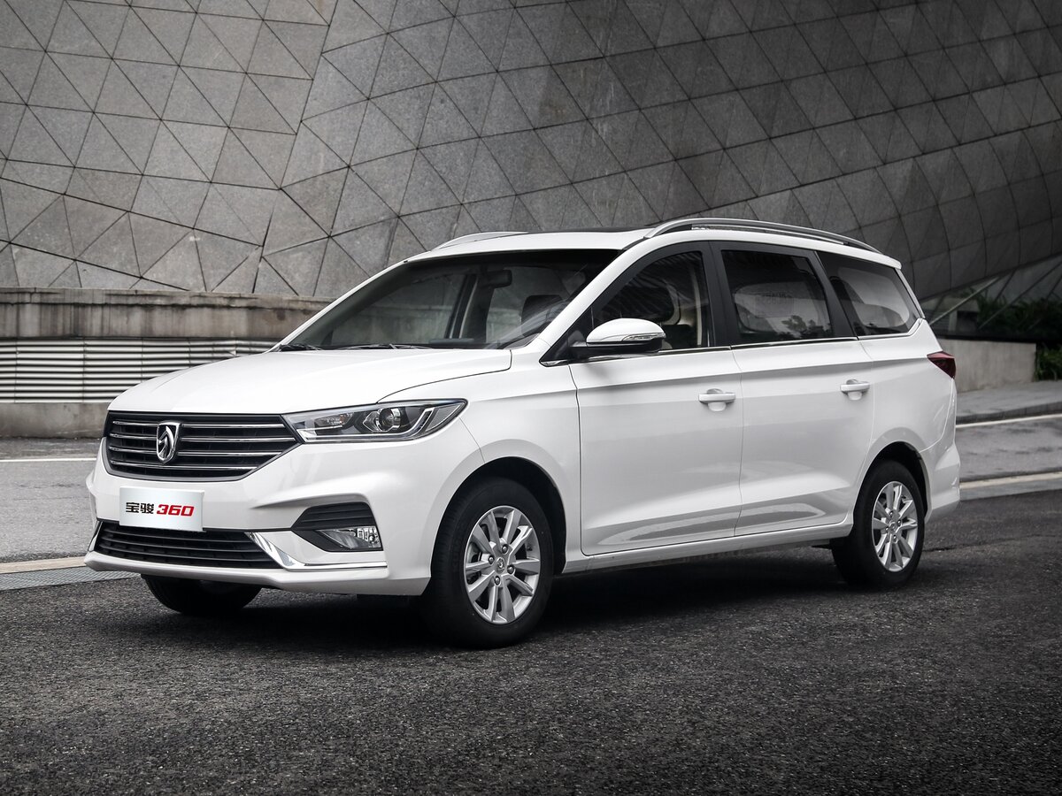 Baojun 360 2018 – 2021 Минивэн — фото 2