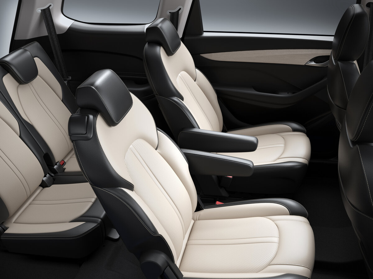 Baojun 360 2018 – 2021 Минивэн