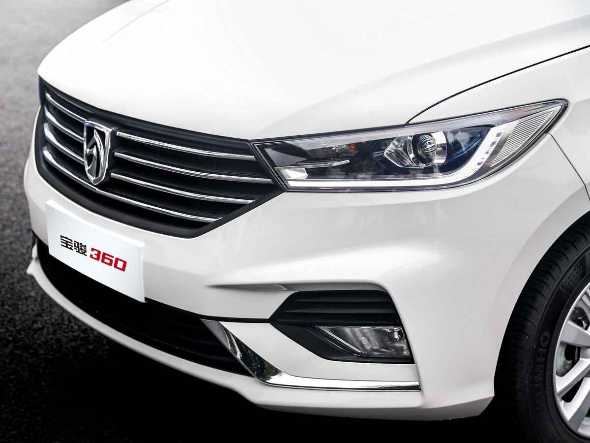 Baojun 360 2018 – 2021 Минивэн