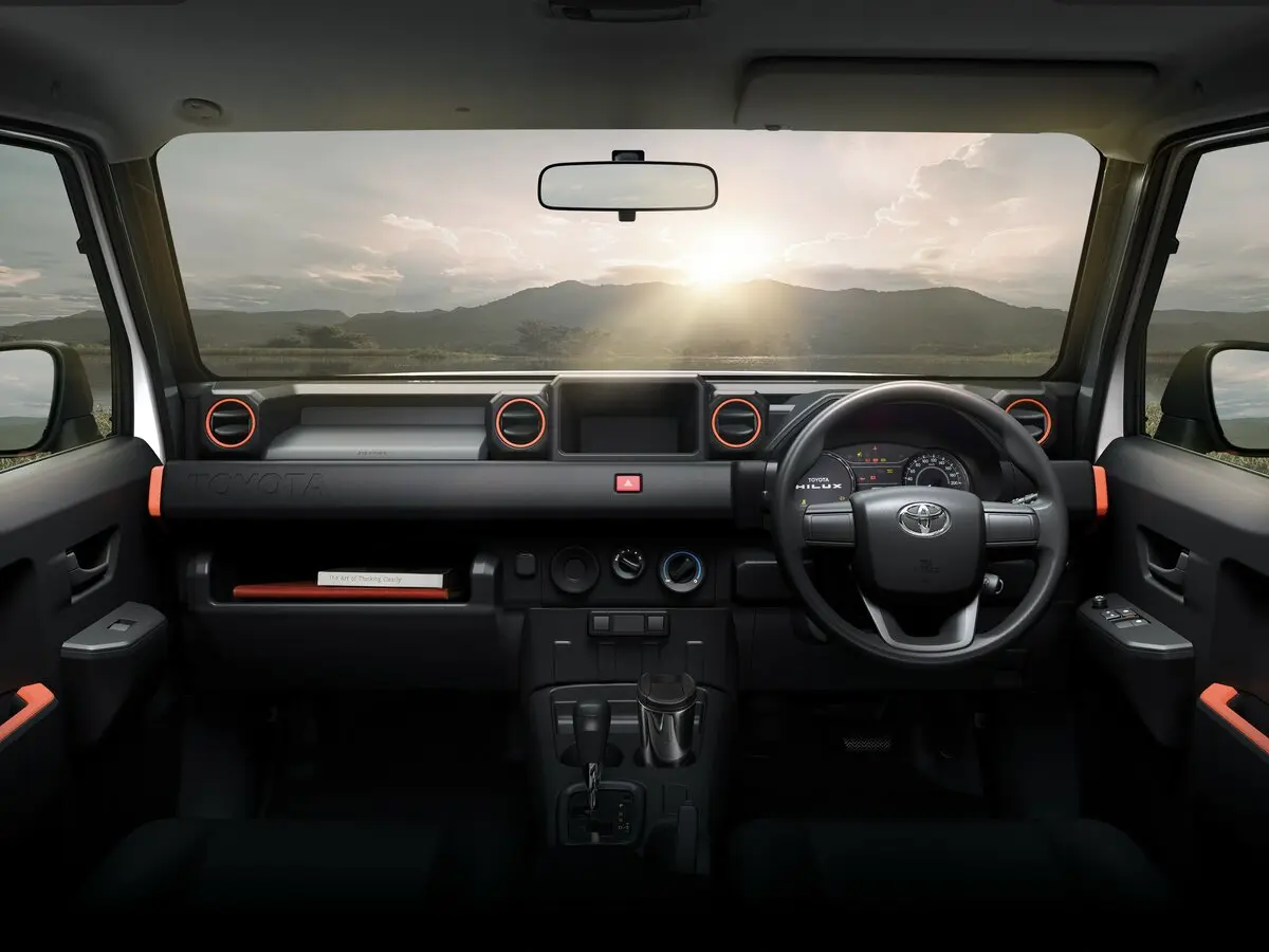 Toyota Hilux Champ 2023 – н.в. Пикап Одинарная кабина — фото 4