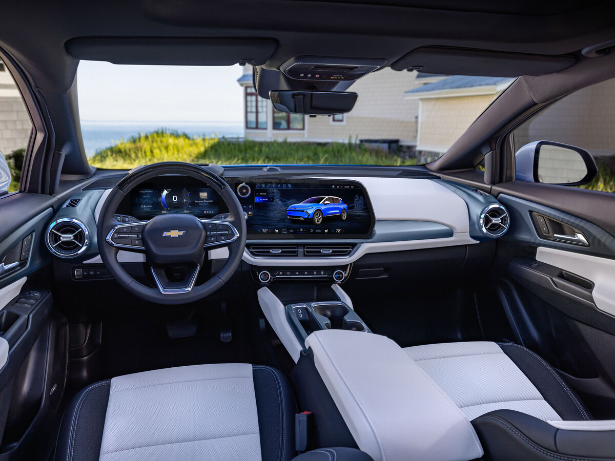 Chevrolet Equinox EV 2024 – н.в. Внедорожник 5 дв.