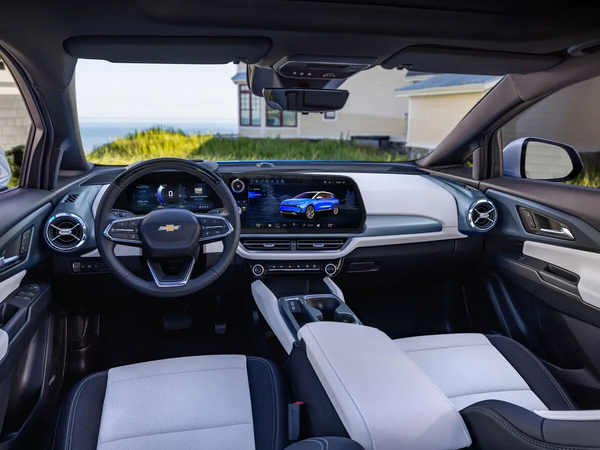 Chevrolet Equinox EV 2024 – н.в. Внедорожник 5 дв. — сүрөт 6