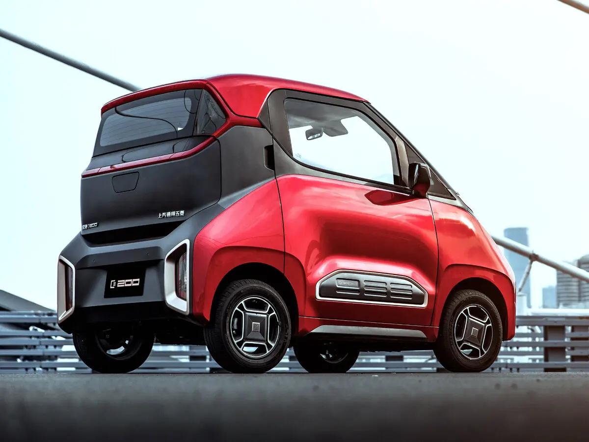 Baojun E200 2018 – 2022 Хэтчбек 3 дв. — photo 3