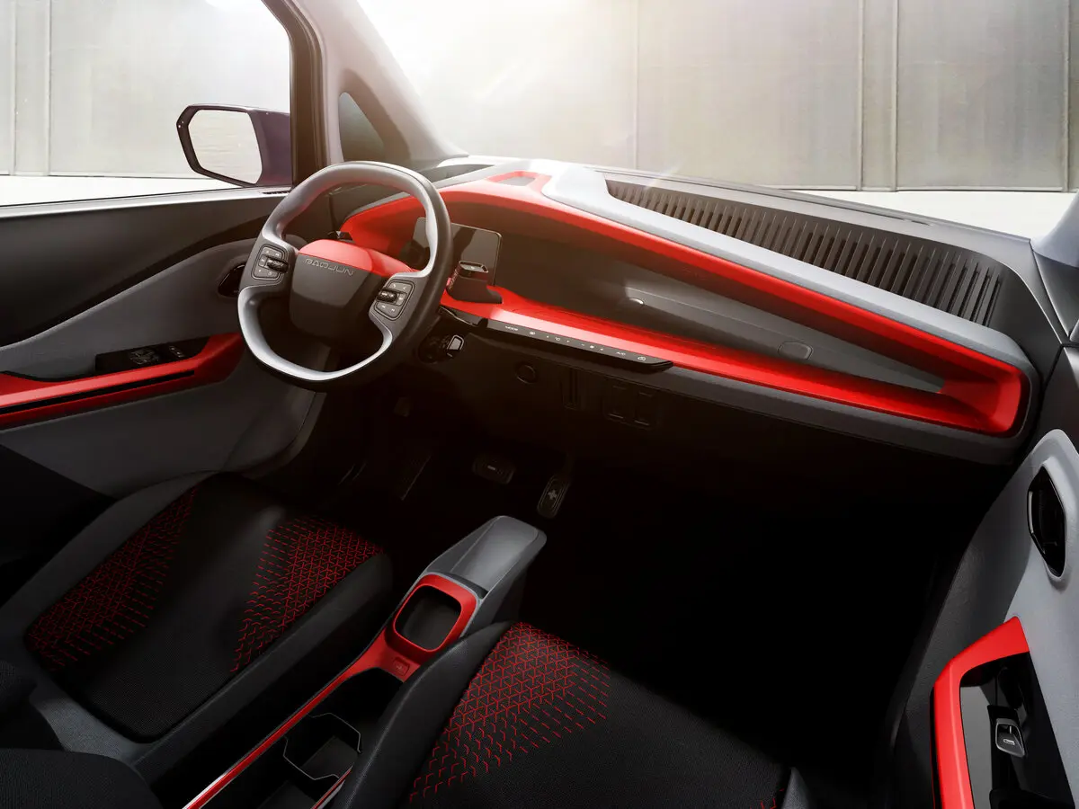 Baojun E200 2018 – 2022 Хэтчбек 3 дв. — photo 4