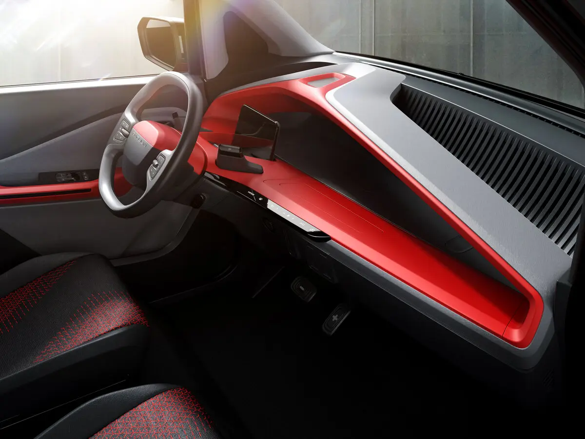 Baojun E200 2018 – 2022 Хэтчбек 3 дв. — photo 5