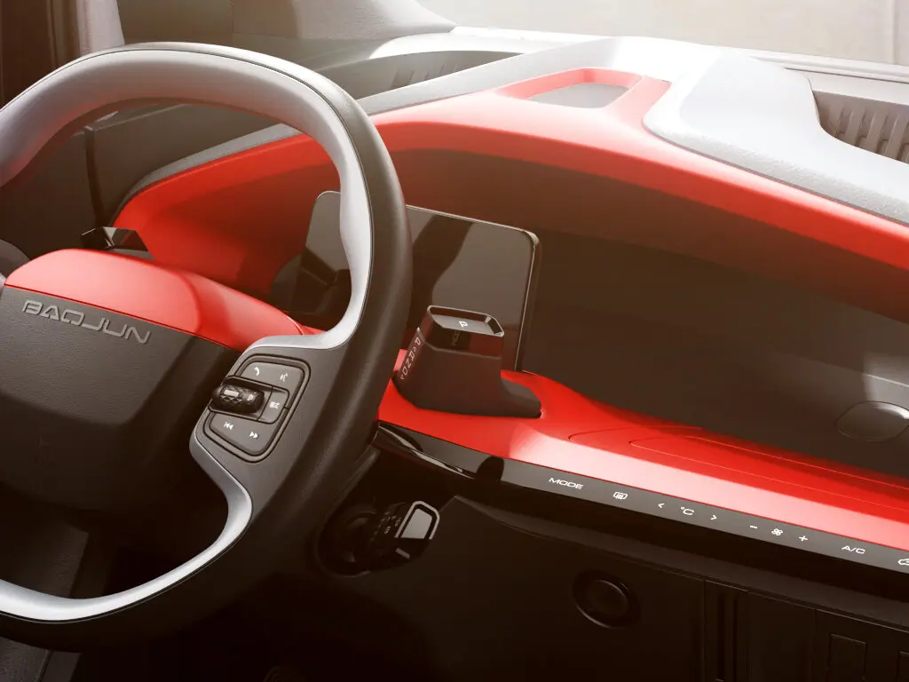 Baojun E200 2018 – 2022 Хэтчбек 3 дв. — photo 8