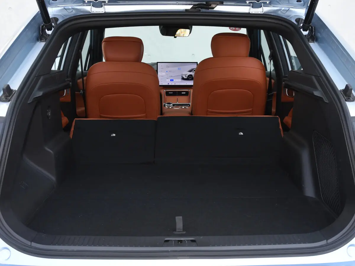 Geely Boyue REV 2026 – н.в. Внедорожник 5 дв. — сүрөт 12