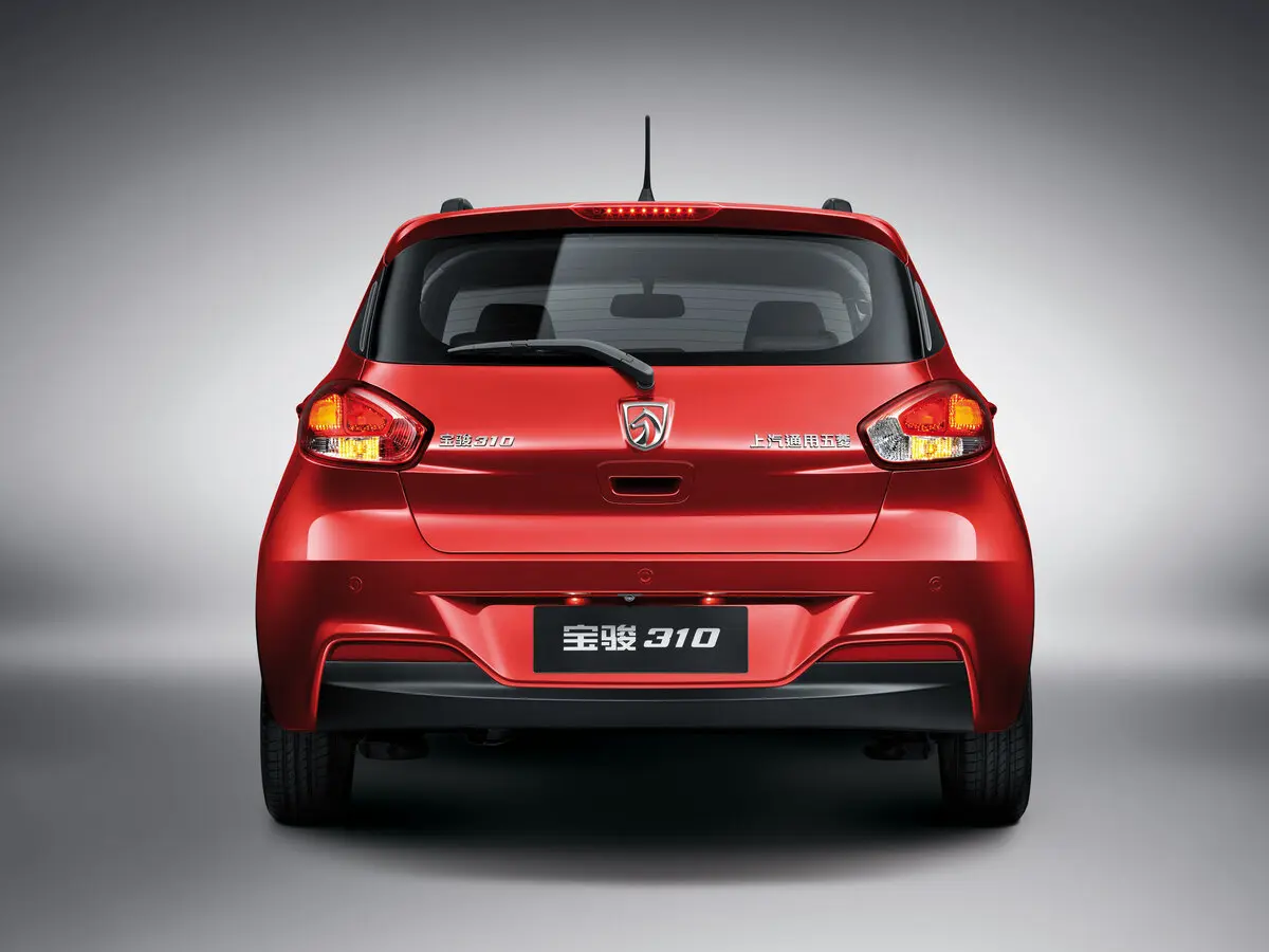 Baojun 310 I Хэтчбек 5 дв. — 照片 4