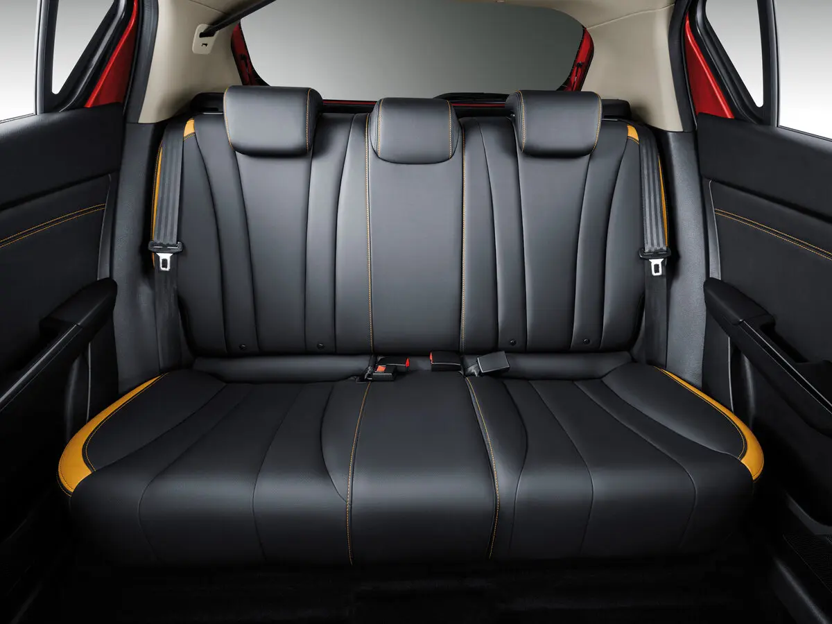 Baojun 310 I Хэтчбек 5 дв. — 照片 11