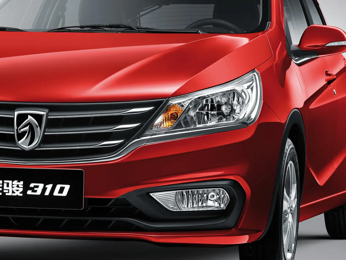 Baojun 310 I Хэтчбек 5 дв. — 照片 14