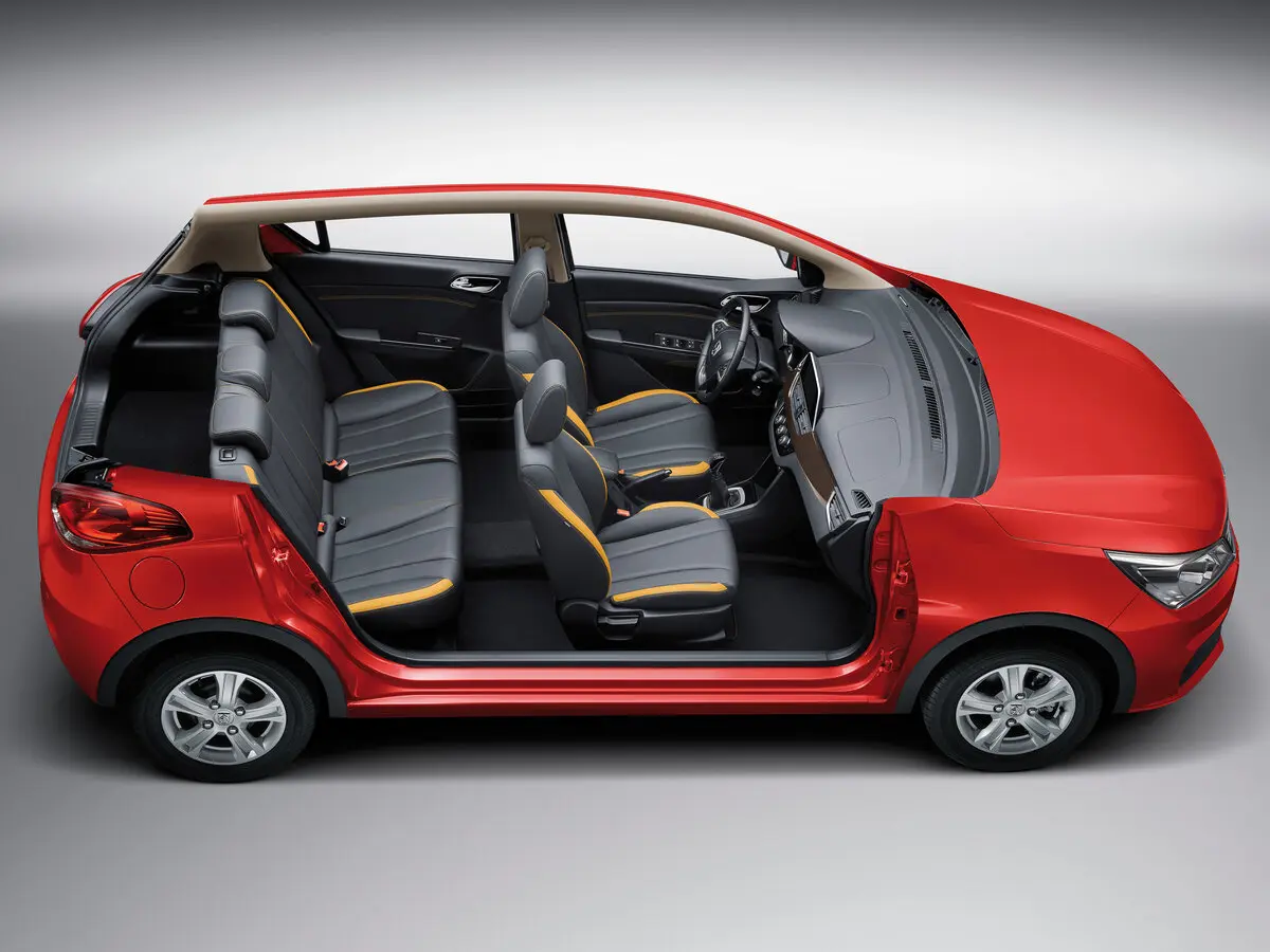 Baojun 310 I Хэтчбек 5 дв. — 照片 17
