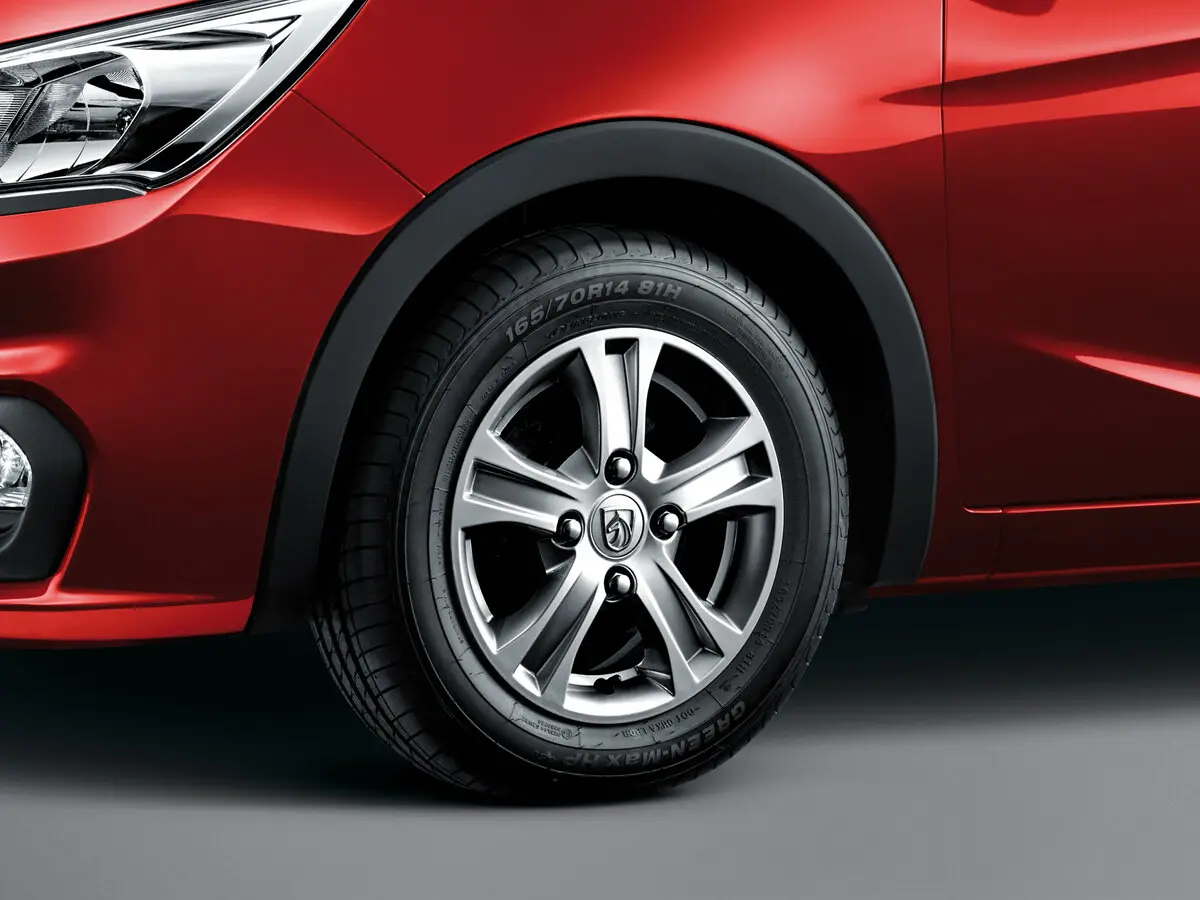 Baojun 310 I Хэтчбек 5 дв. — 照片 18