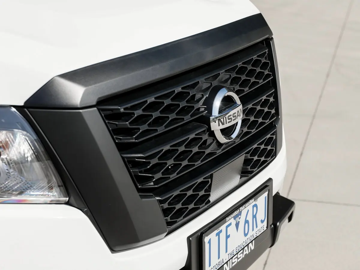 Nissan Navara (Frontier) IV (D23) Рестайлинг Пикап Полуторная кабина King Cab — сүрөт 9