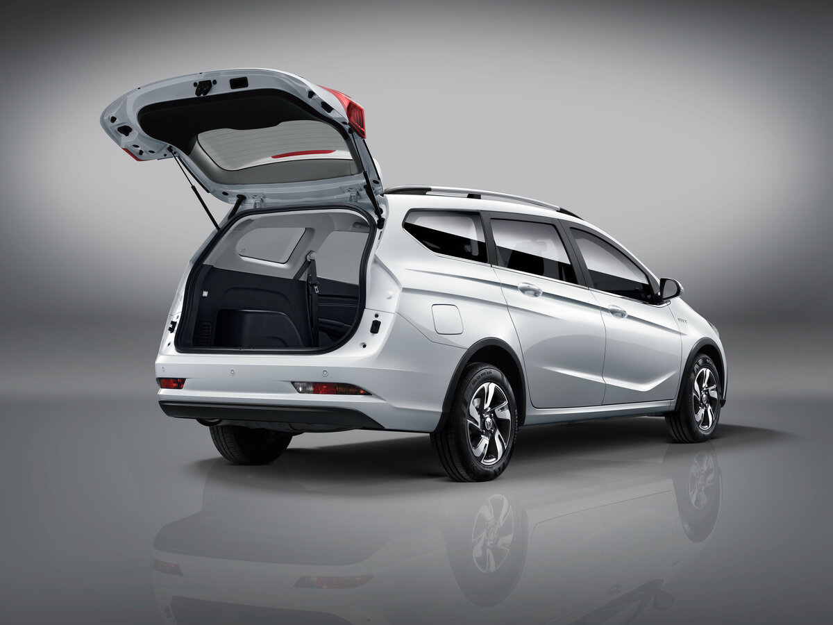 Baojun 310 I Рестайлинг Универсал 5 дв. W