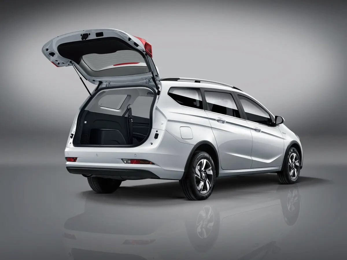 Baojun 310 I Рестайлинг Универсал 5 дв. W — сүрөт 7