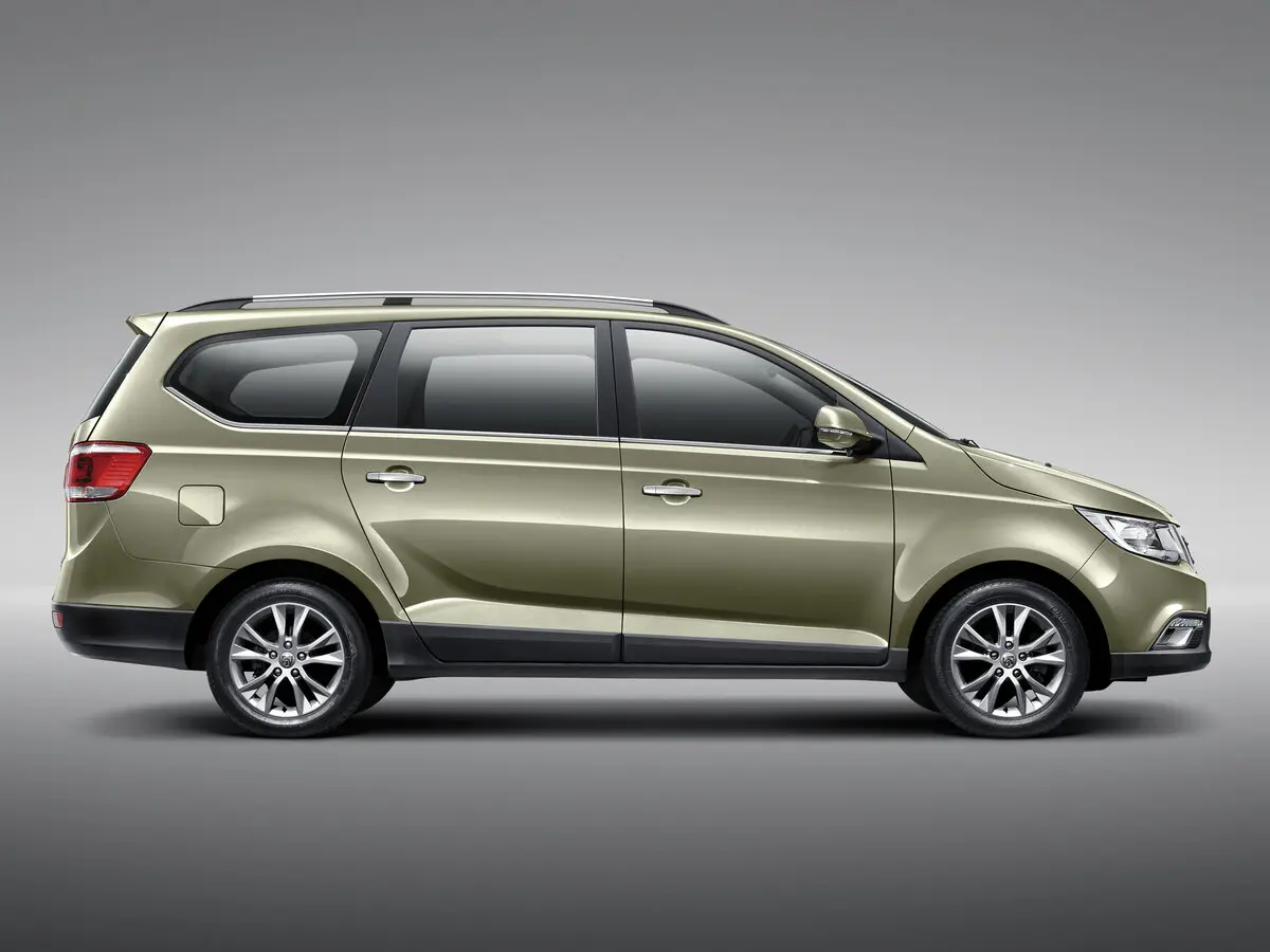Baojun 730 I Минивэн — 照片 2