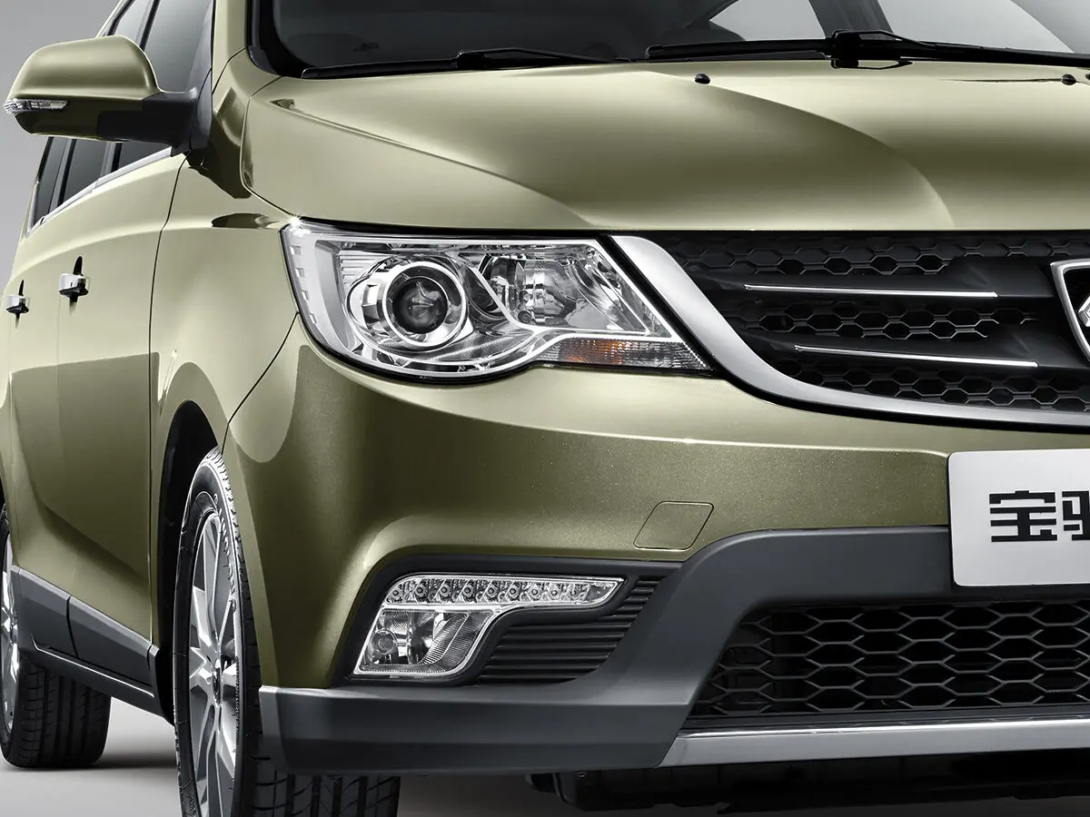 Baojun 730 I Минивэн — 照片 12