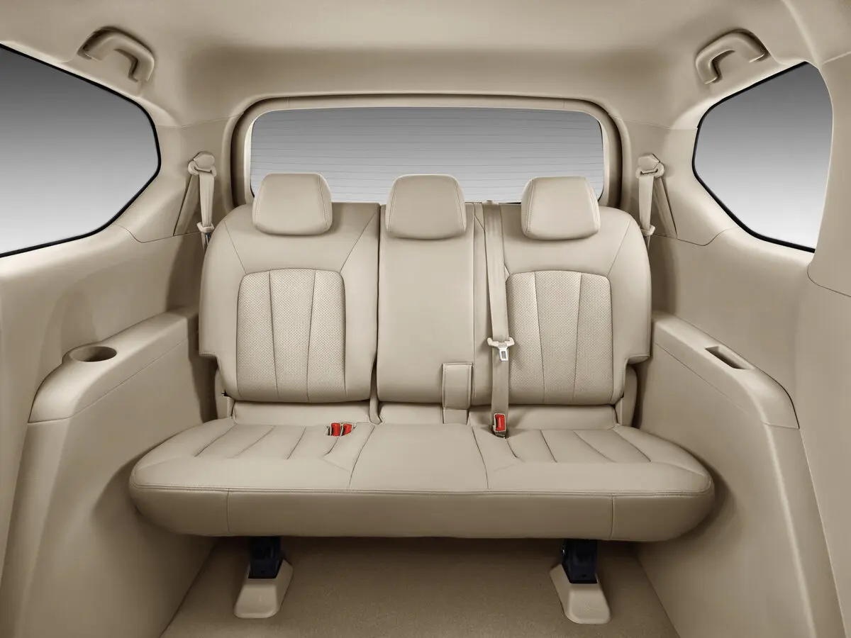 Baojun 730 I Рестайлинг Минивэн — 照片 11