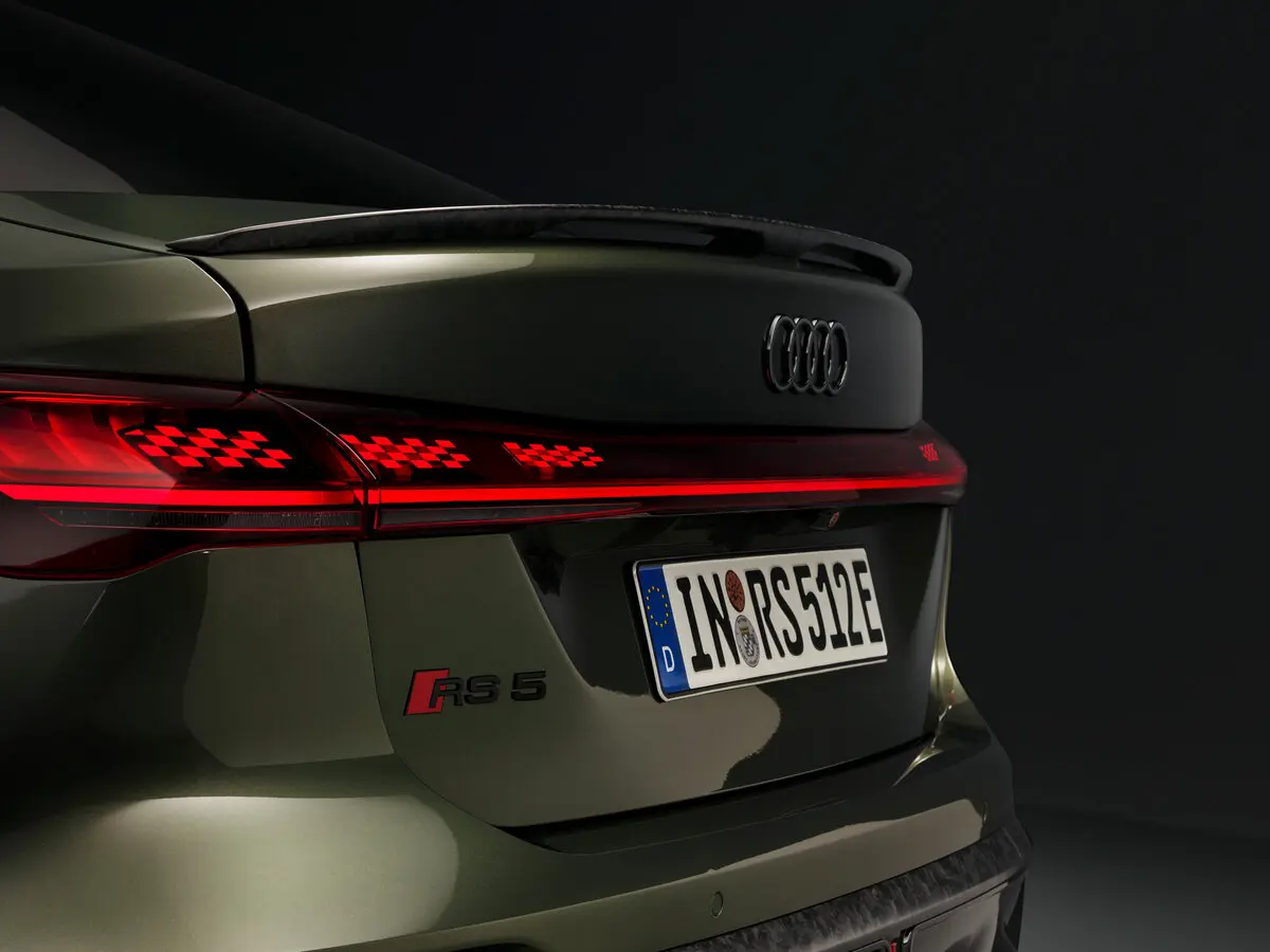 Audi RS 5 III (B10) Лифтбек — сүрөт 15