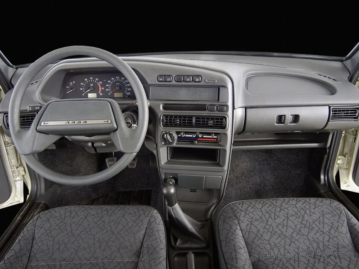 Lada (ВАЗ) 2115 1997 – 2012 Седан — сүрөт 6